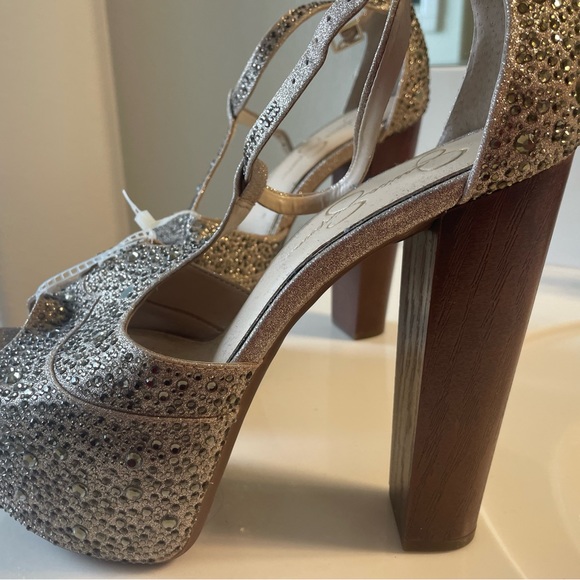 Jessica Simpson - Picture 3 of 3